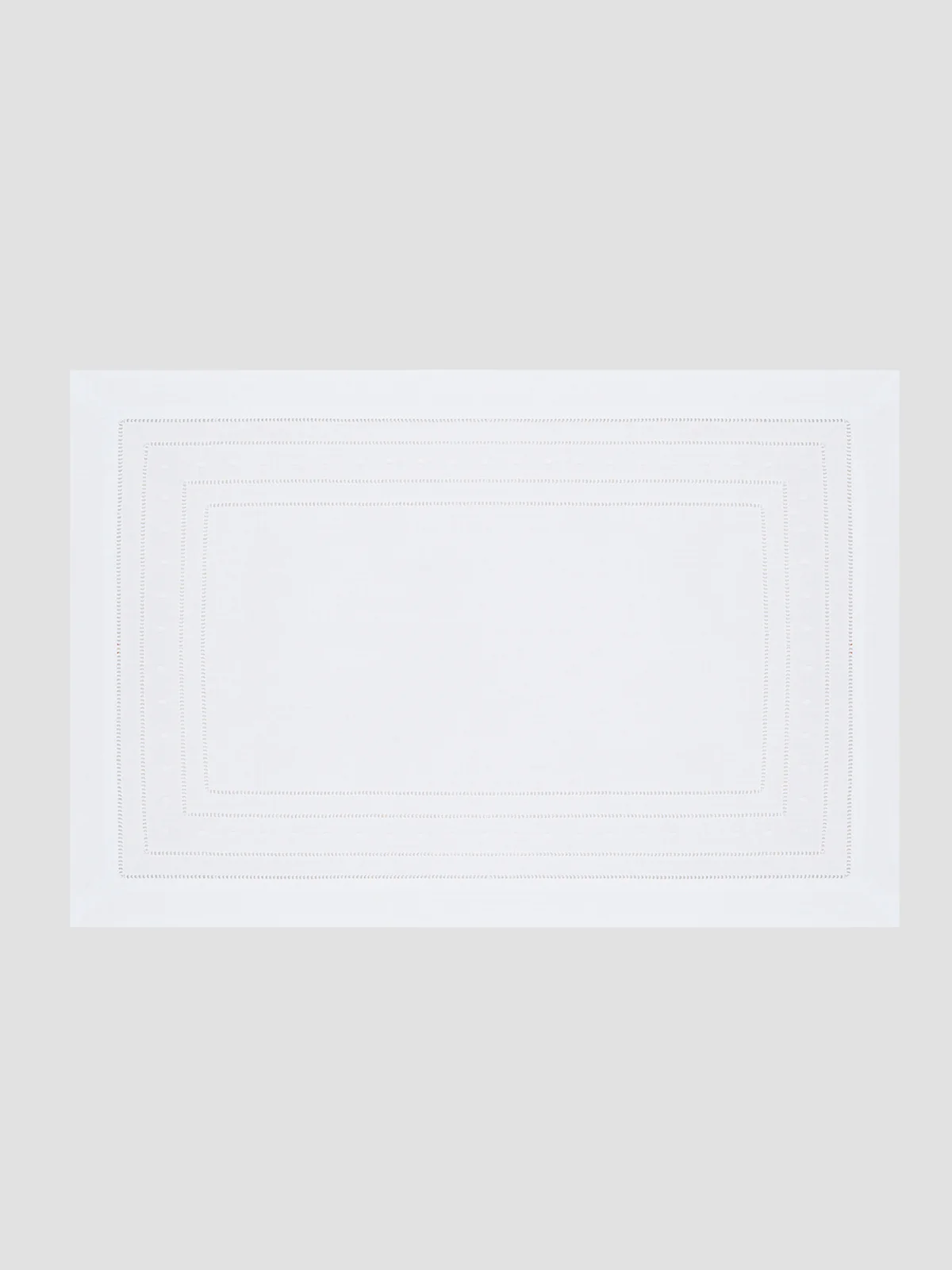 White Placemat 01